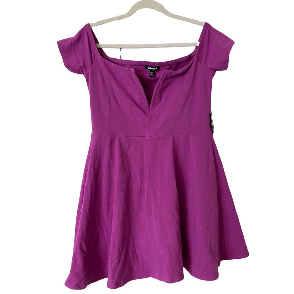 Off shoulder express dress with shorts underneath
